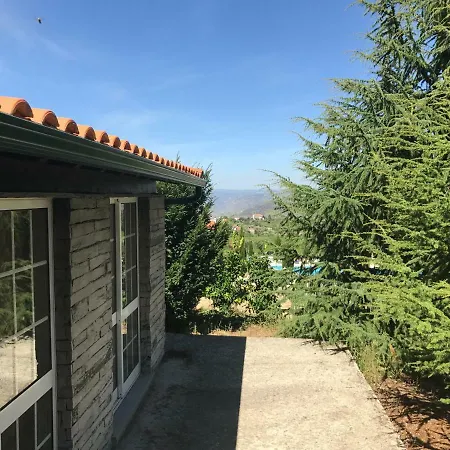 Quinta Do Atoleiro Alojamento de Turismo Rural